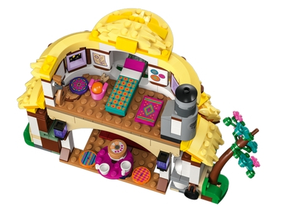 LEGO Asha's huisje (43231)