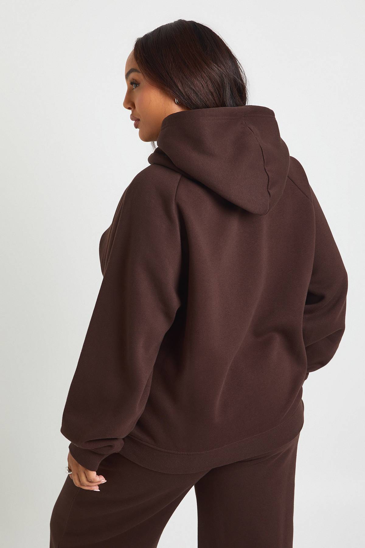boohoo Hoodie oversize basique Plus Core à empiècement raglan