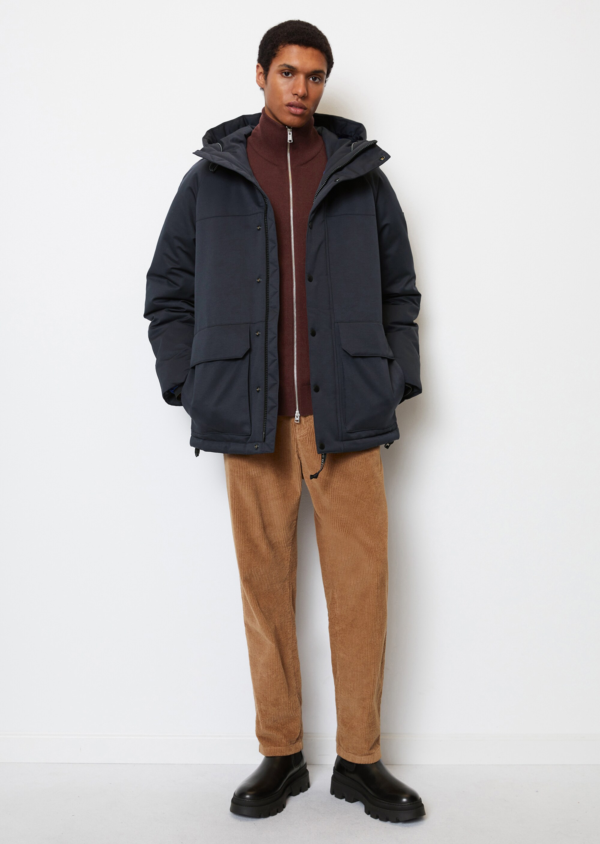 Kapuzen-Jacke regularmit Wattierung von Unifi REPREVE®
