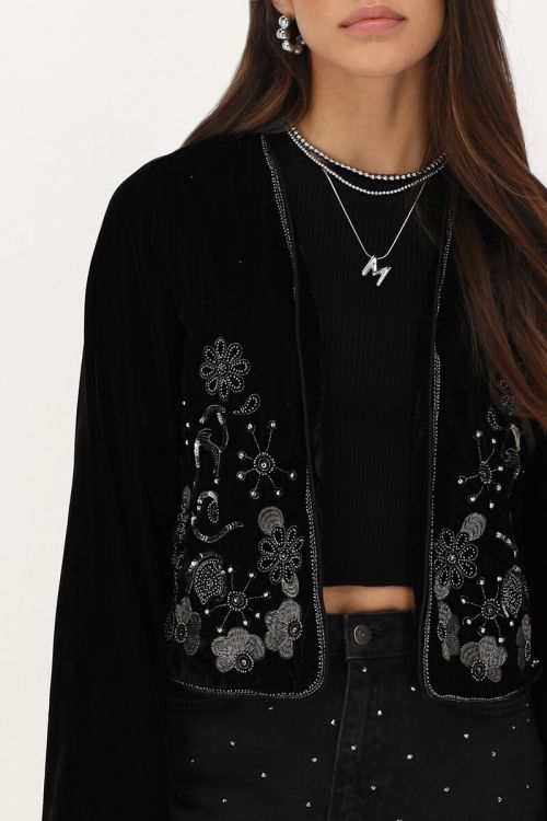 Zwart velvet jacket met zilverkleurige embroidery