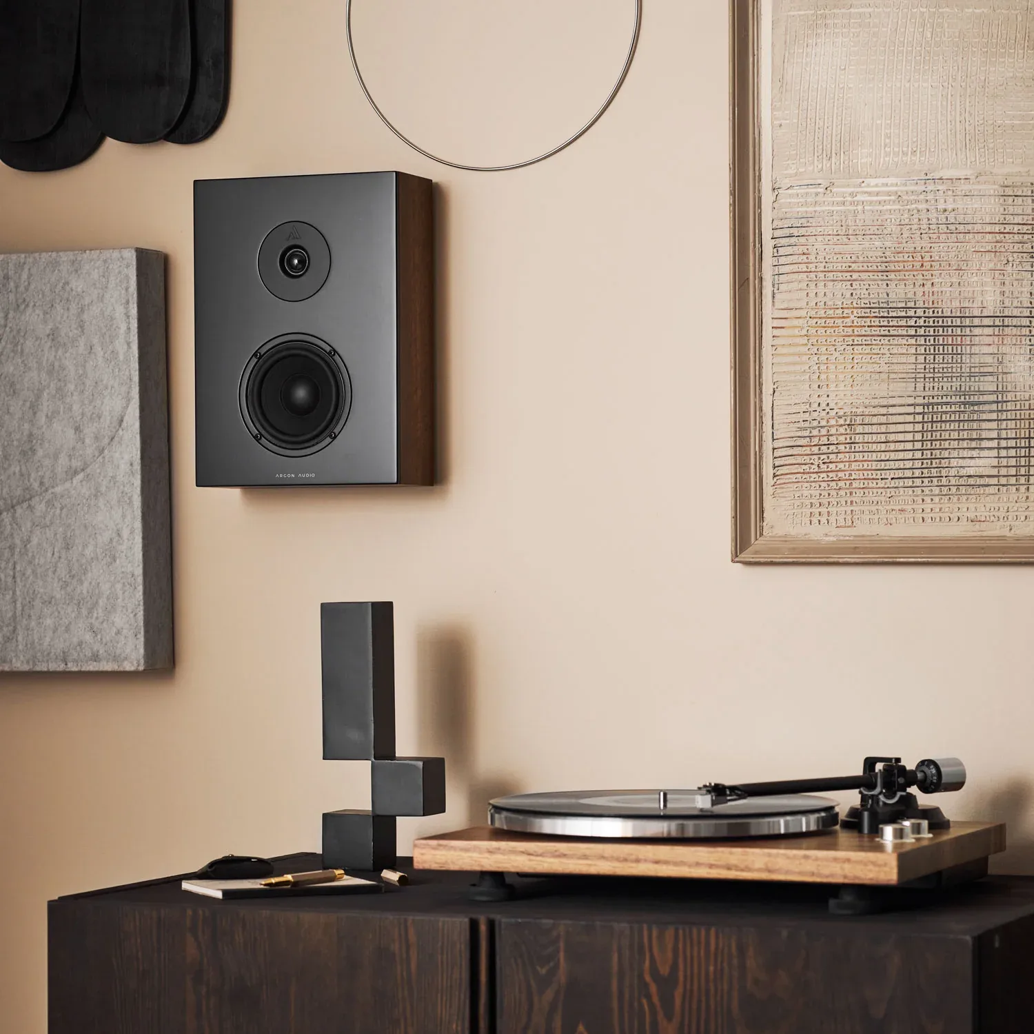 Argon Audio Forus 4 Wall Noyer (la paire) Enceintes murales