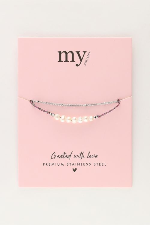 Minimalistische dubbele armband met roze koord en parels