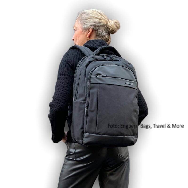 David Jones Buzz Laptop Rugzak 17