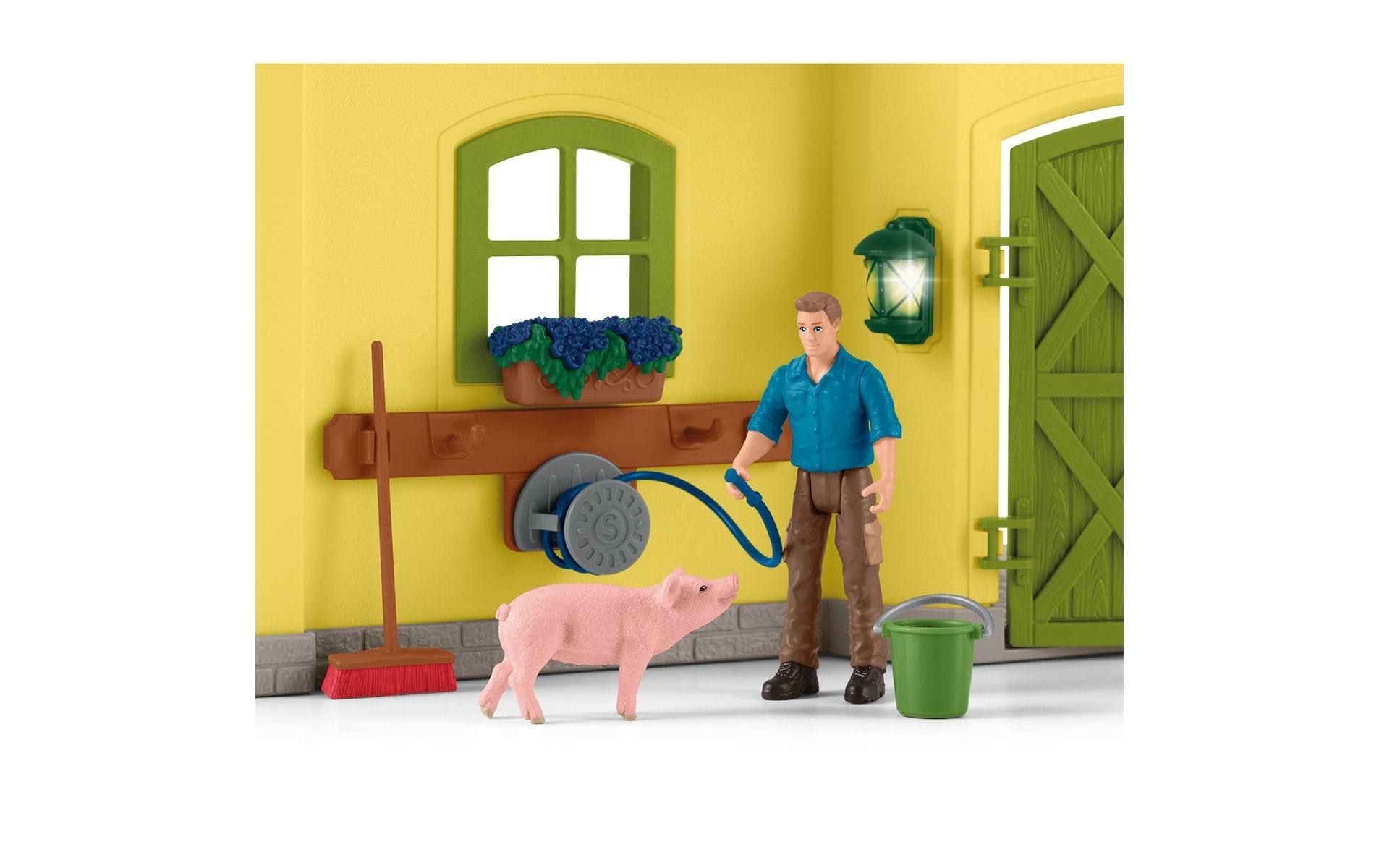 Schleich® Spielfigur »Farm World Stall mit Tieren und Zubehör«