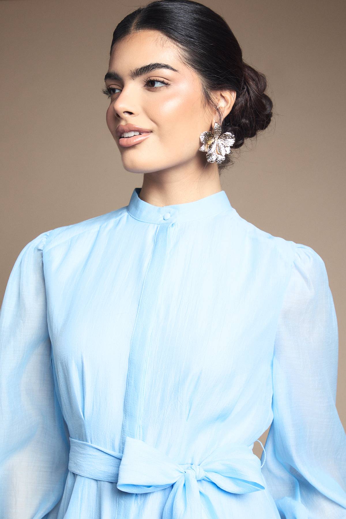 Wallis Robe Chemise Mi-Longue en Organza Texturé