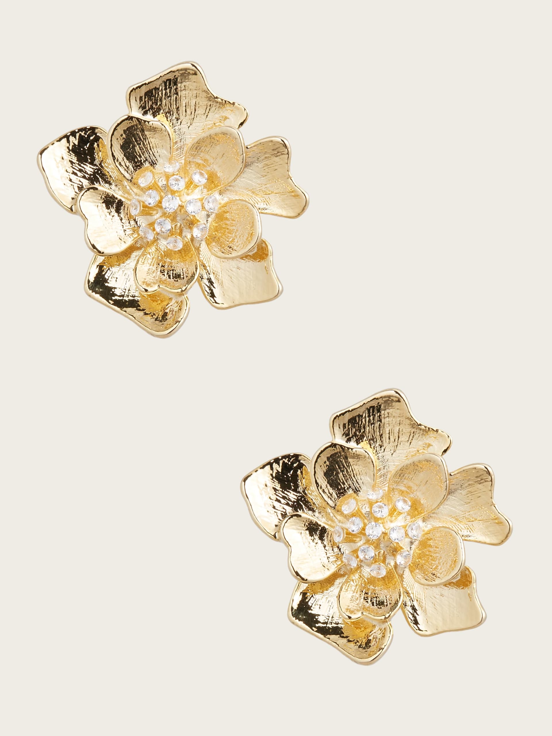 Brinco de flor dourado
