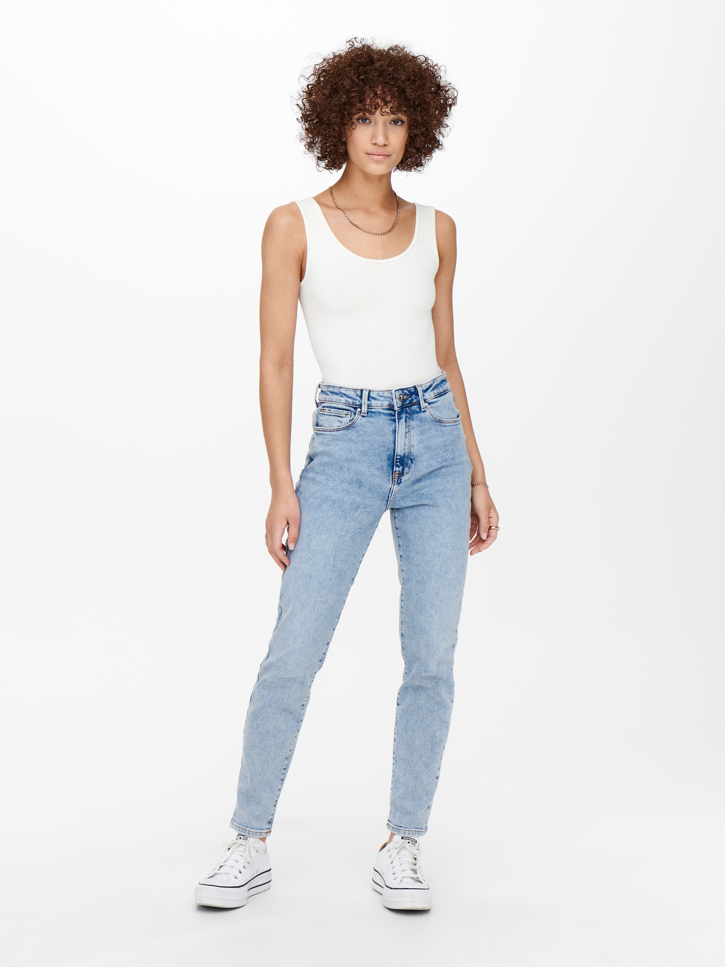 ONLY High-waist-Jeans »ONLEMILY – Ankle-Jeans mit High Waist und geradem Schnitt«, helle Waschung für einen ausgewaschenen und helleren Denim-Look