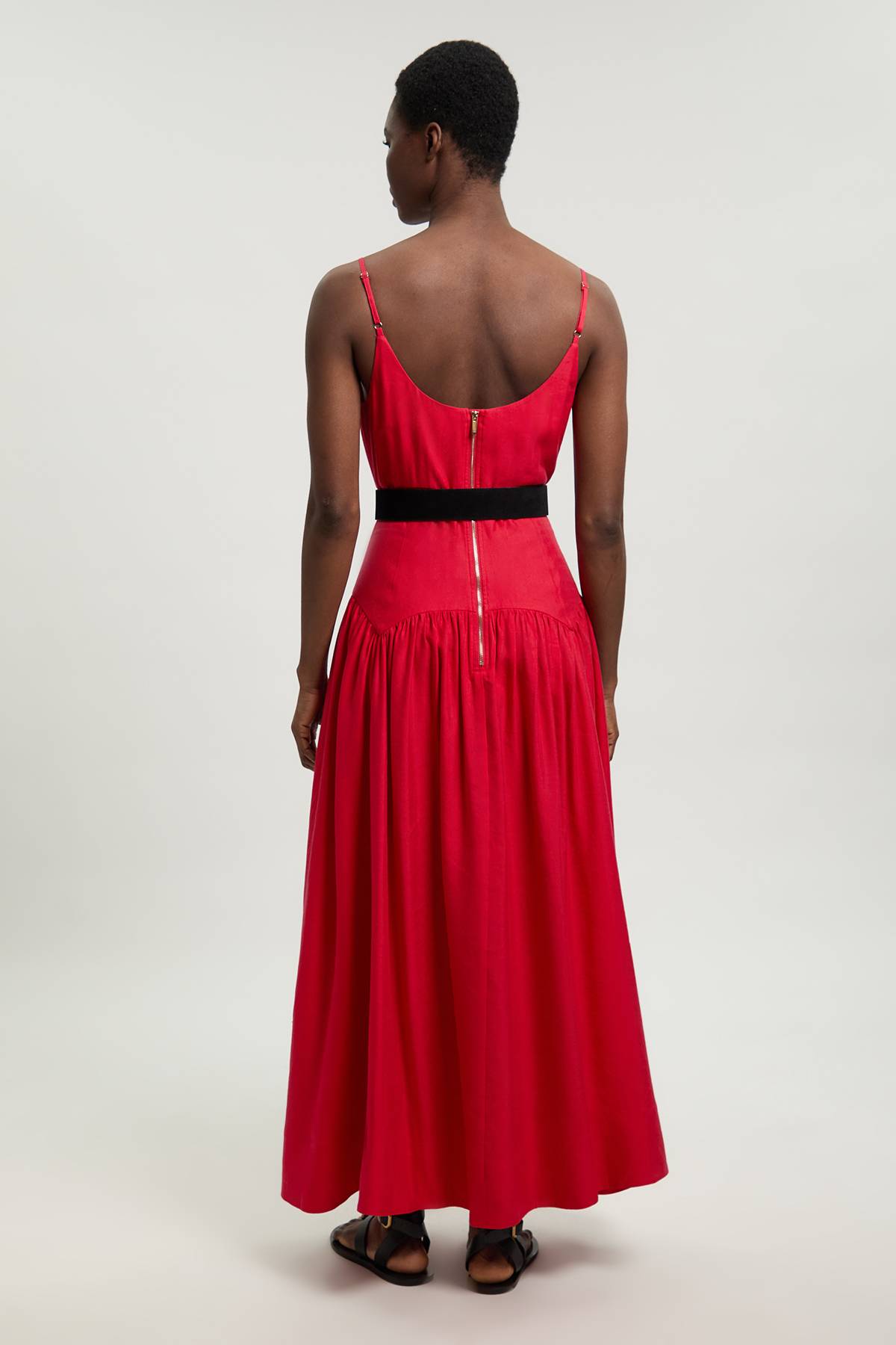 KarenMillen Robe Midi Tissée À Taille Basse Avec Ceinture En Viscose Et Lin