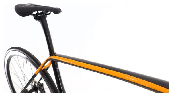 Produit reconditionné · Specialized Tarmac Carbone Di2 11V · Orange / Vélo de route / Specialized | Très bon état