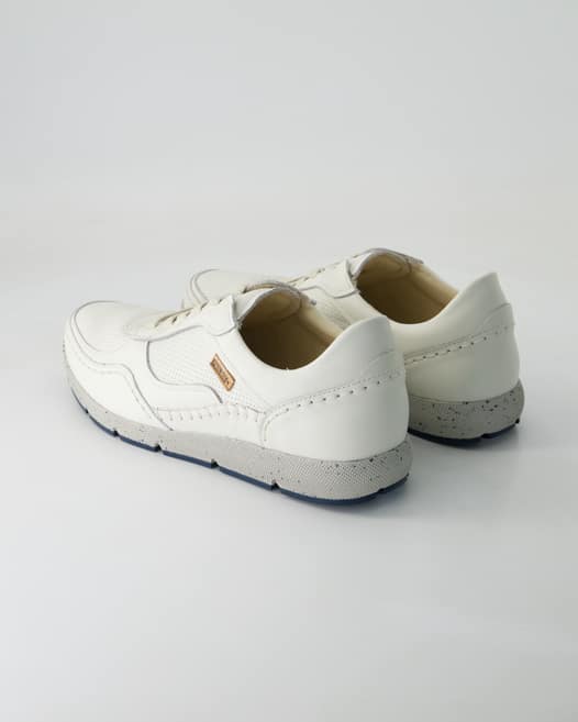 Pikolinos FUENCARRAL Sneaker in Weiß