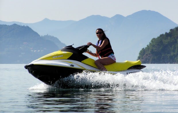 Jetski fahren in Speyer als besonderes Geschenk
