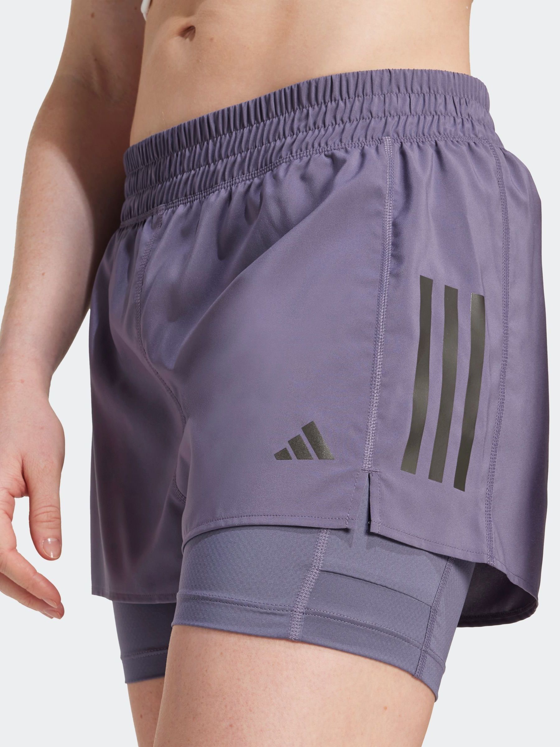 Lichtpaars - adidas Own The Run short met 3 strepen