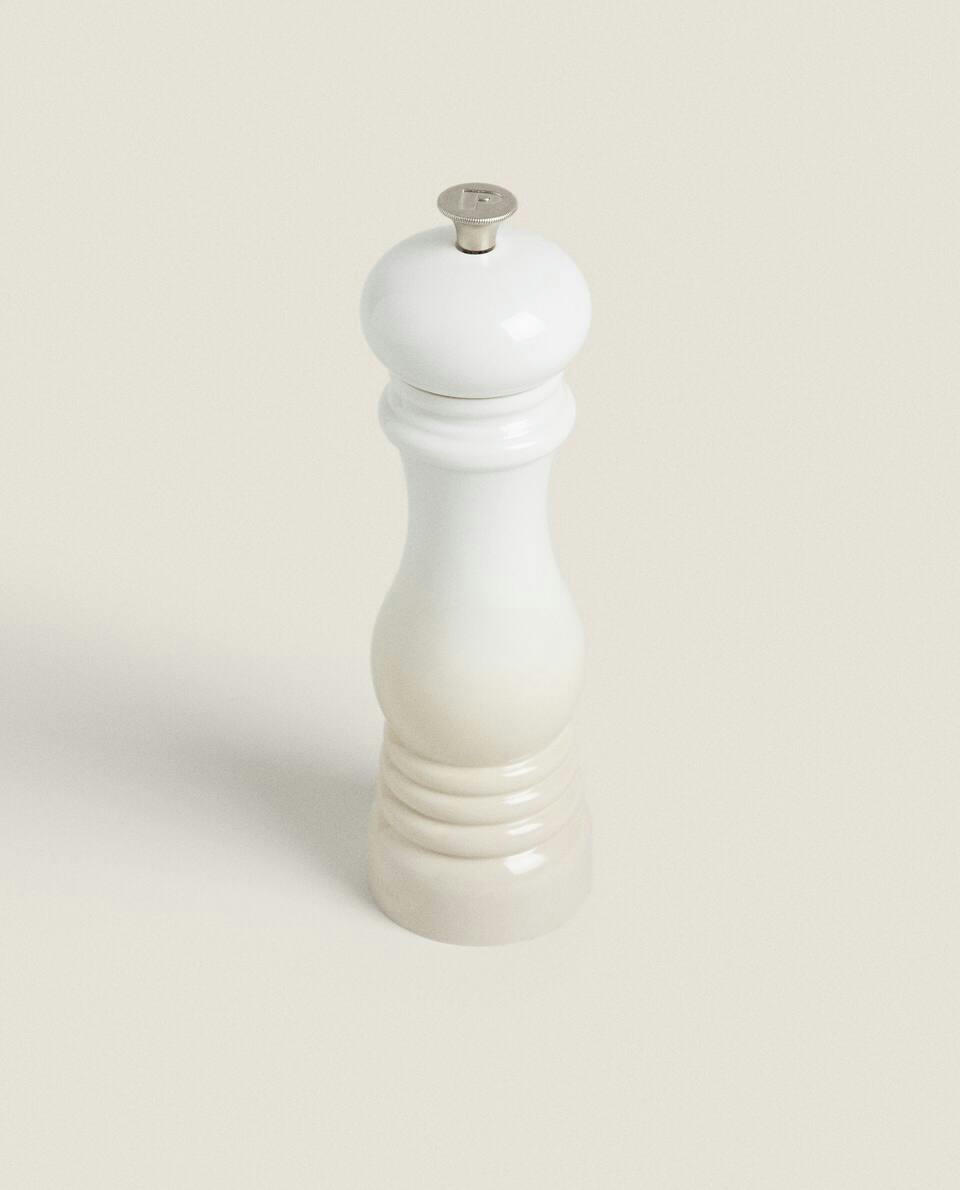MOEDOR DE PIMENTA LAQUEADO LE CREUSET