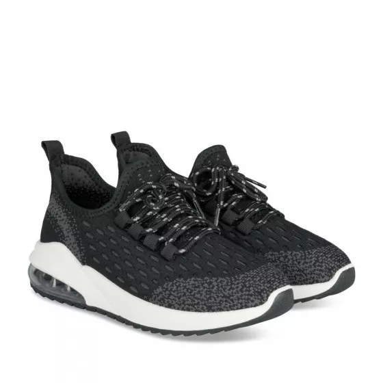 Baskets NOIR UNYK