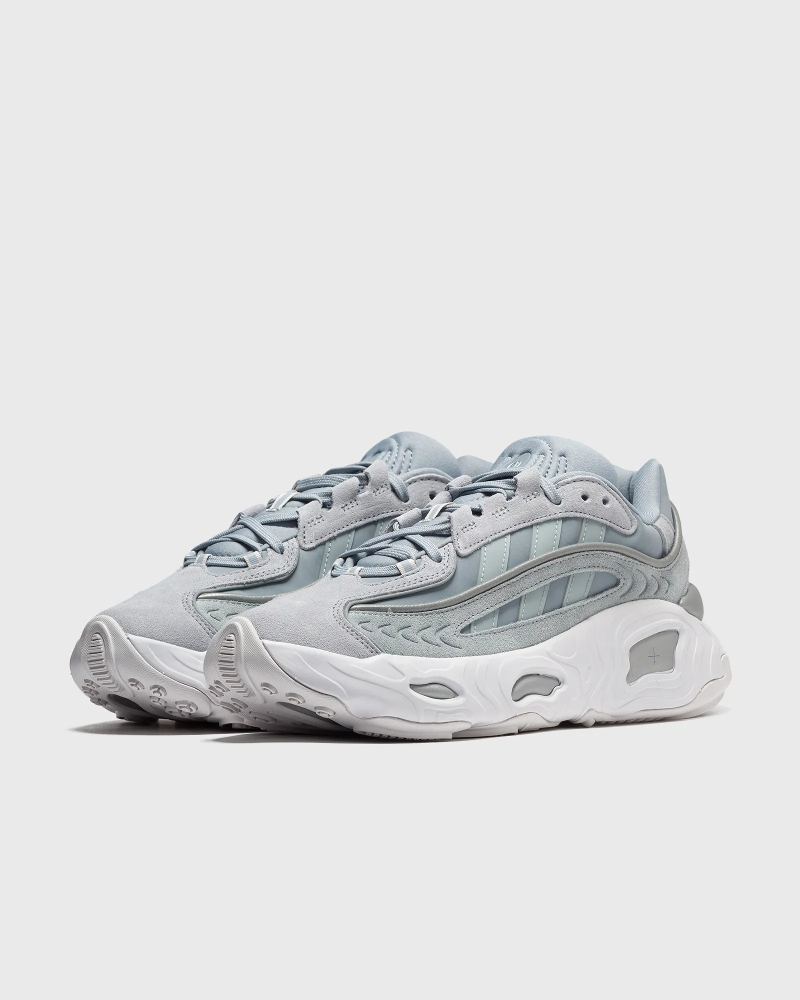 Adidas OZNOVA