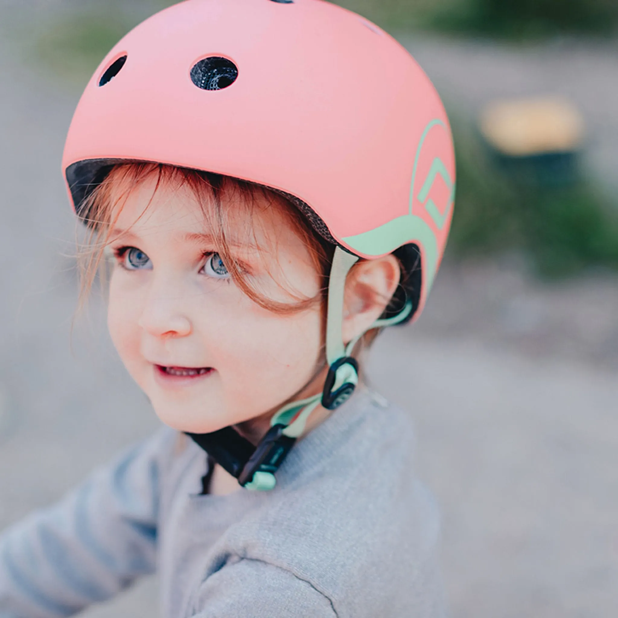 Scoot and Ride Casque Vélo 45-51cm