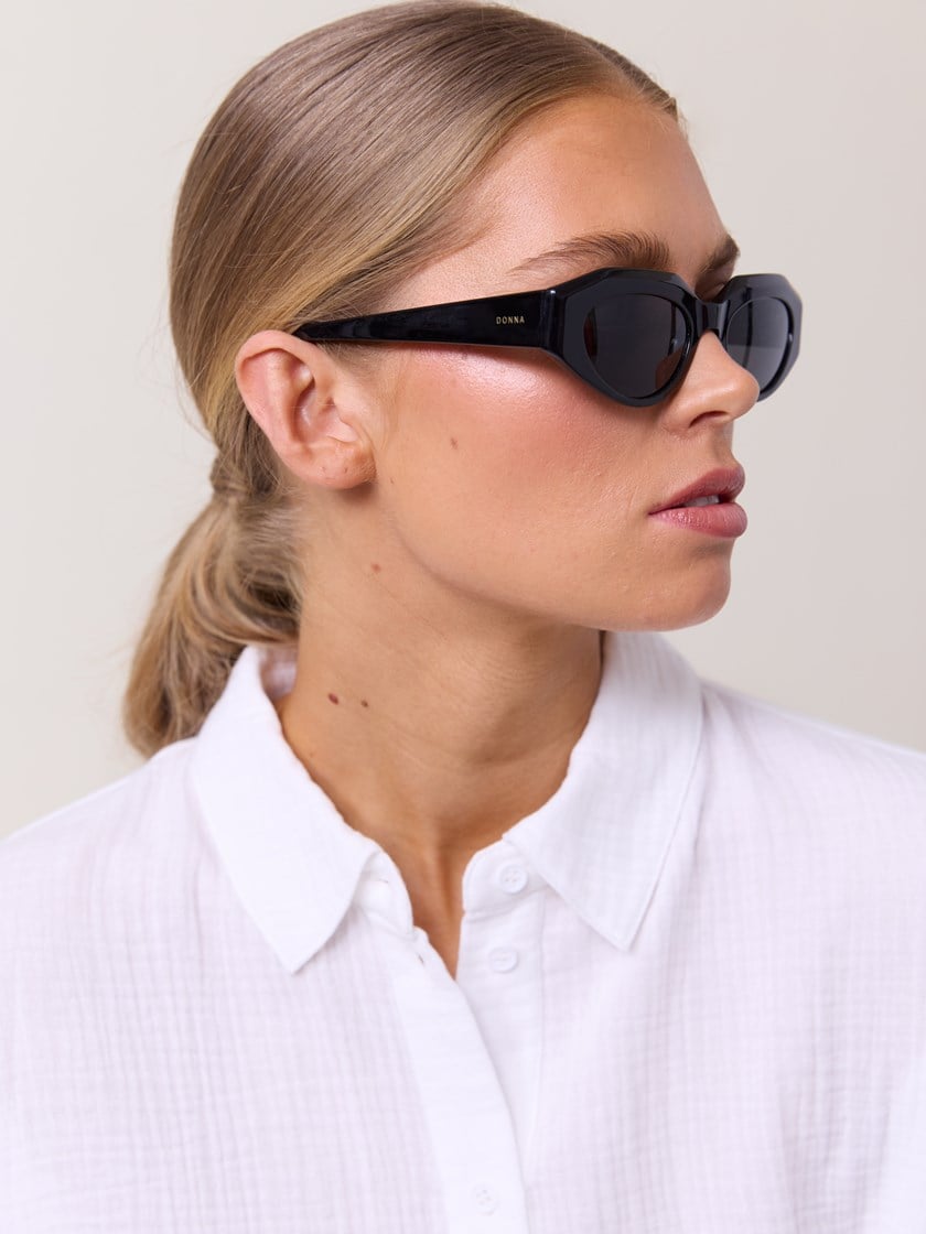 Luna Solbriller Black