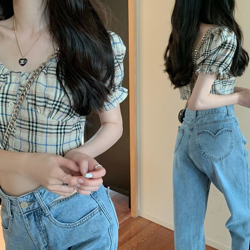 Maisee - Geruite cropped blouse met korte mouwen en knopen