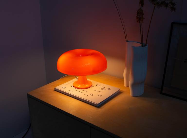 Artemide Nessino tafellamp oranje