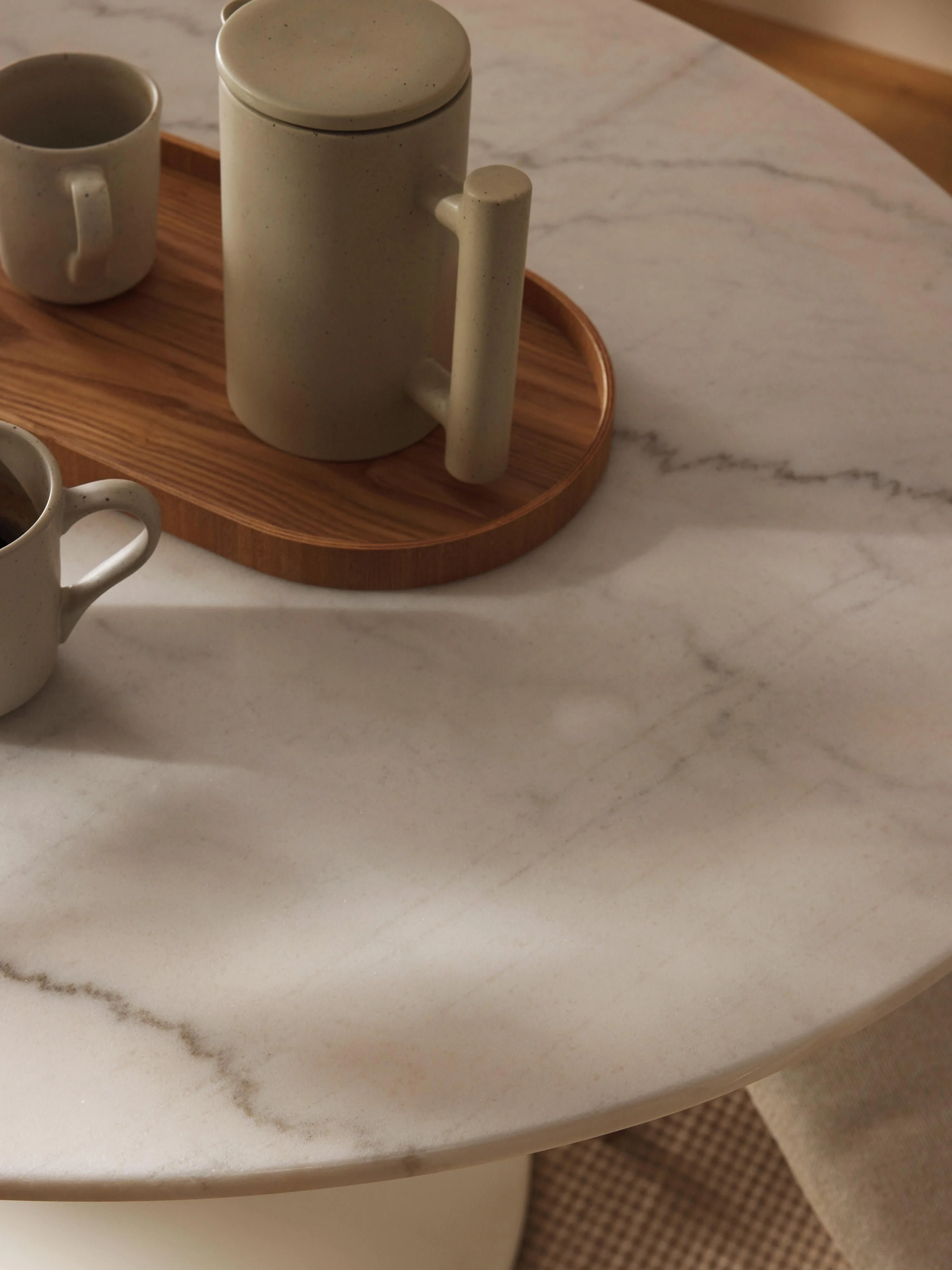 Ovale marmeren eettafel Miley, in verschillende formaten