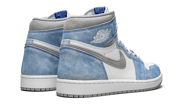 Air Jordan 1 Retro High OG Hyper Royal - 48h Delivery