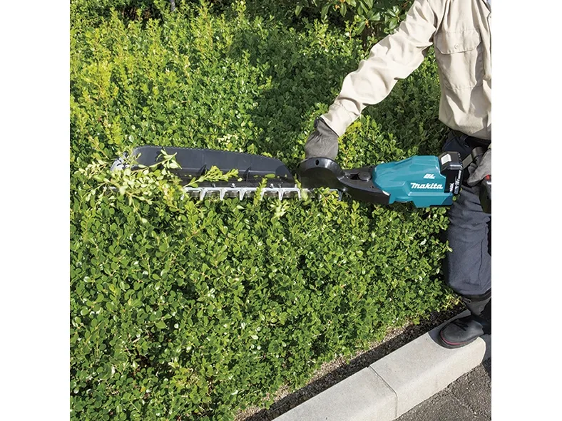 Makita DUH604SZ