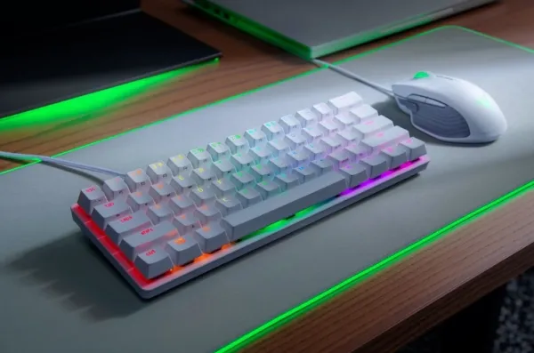 RAZER Huntsman Mini - Mercury Ed. Red Switch - US Arrangement Keyboard