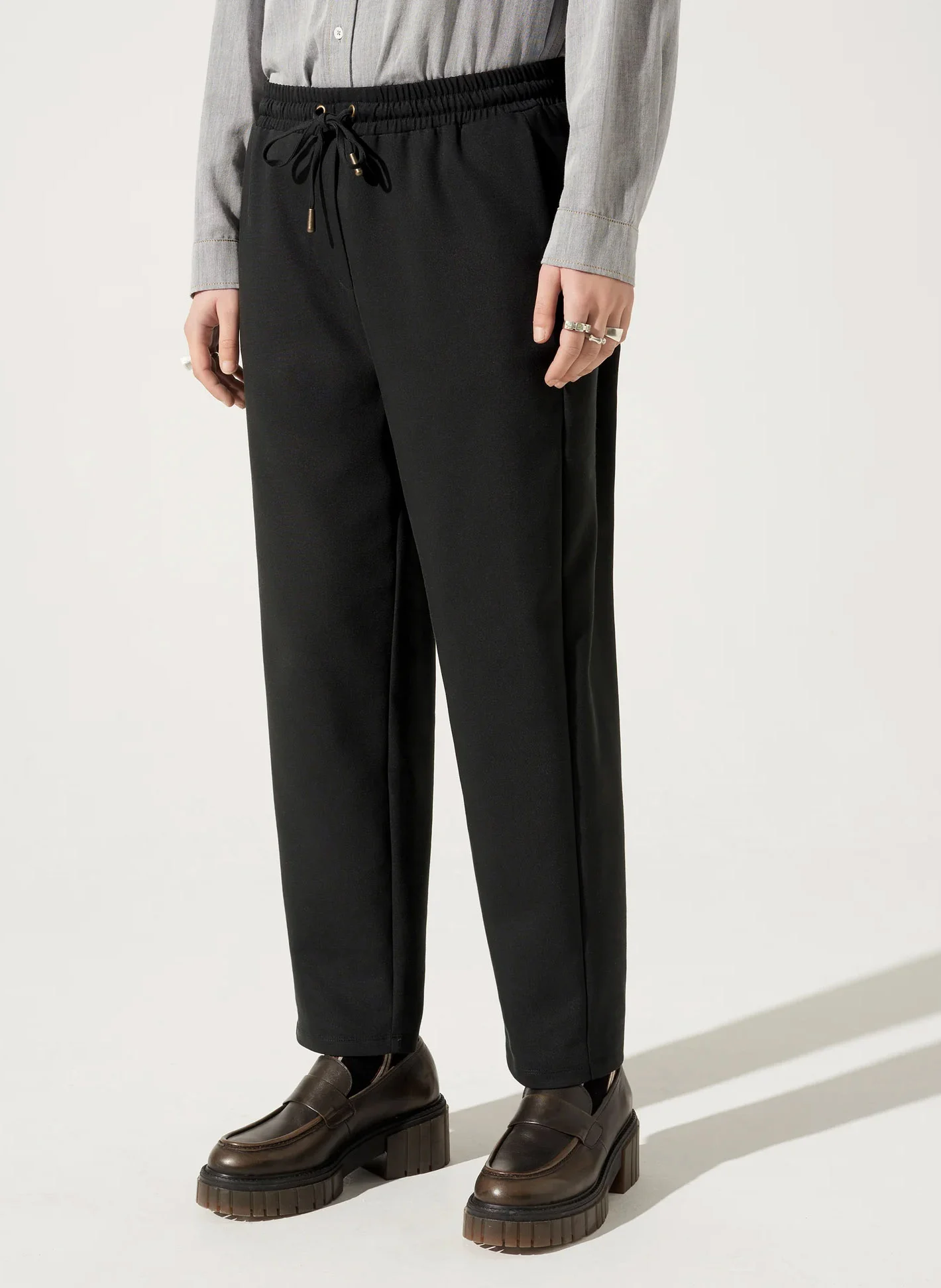 JON - Pantalon large en coton mélangé | Noir