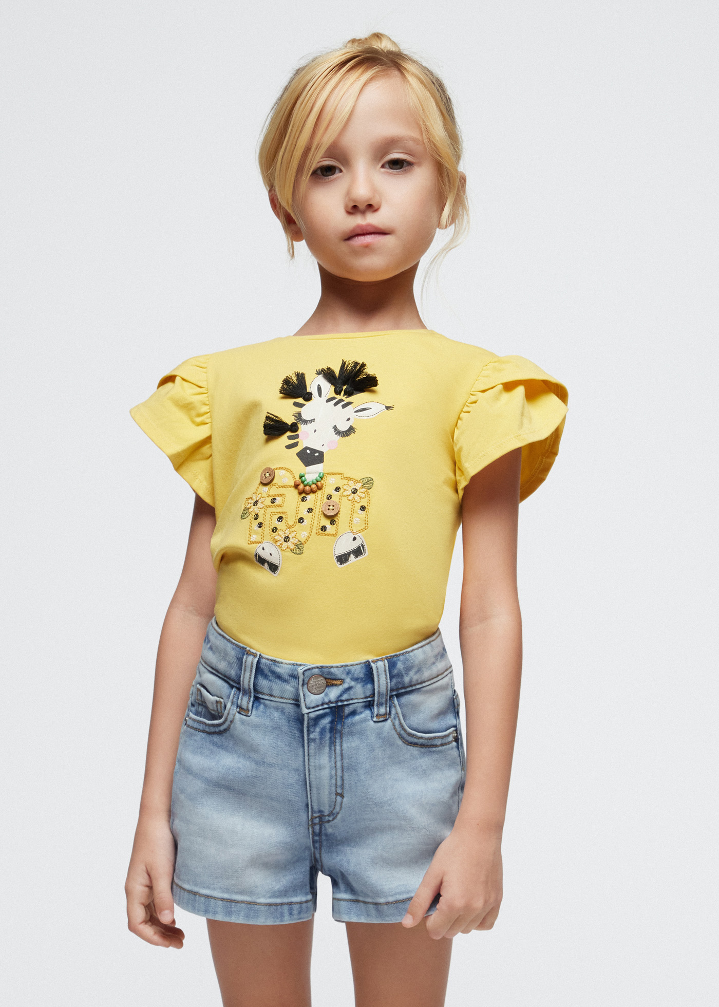 Shorts jeans femininos com lavagem ecológica