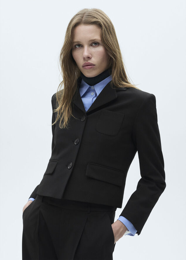 MANGO BLAZER. -- CAMI Black