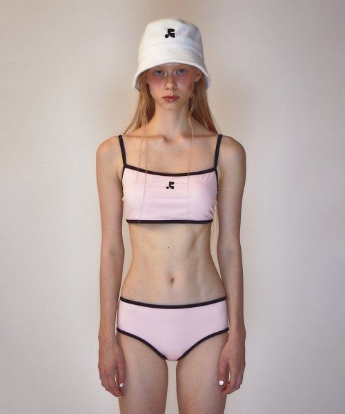 Maisee - Set: Bikinitop met contrasterende rand + broekje