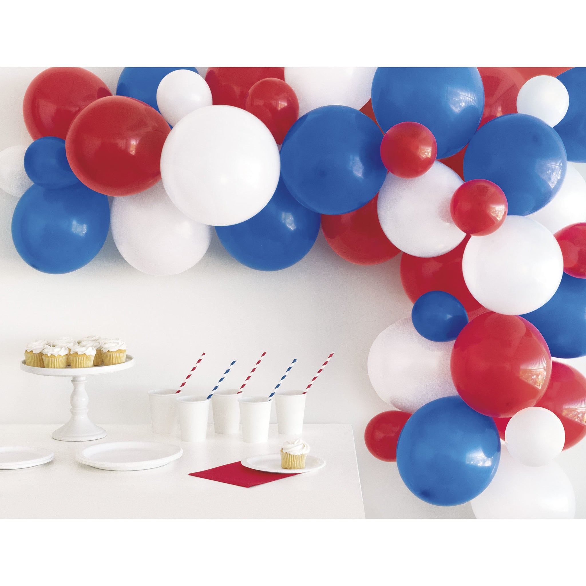 Rood Wit Blauwe Ballonnenboog 40 delig