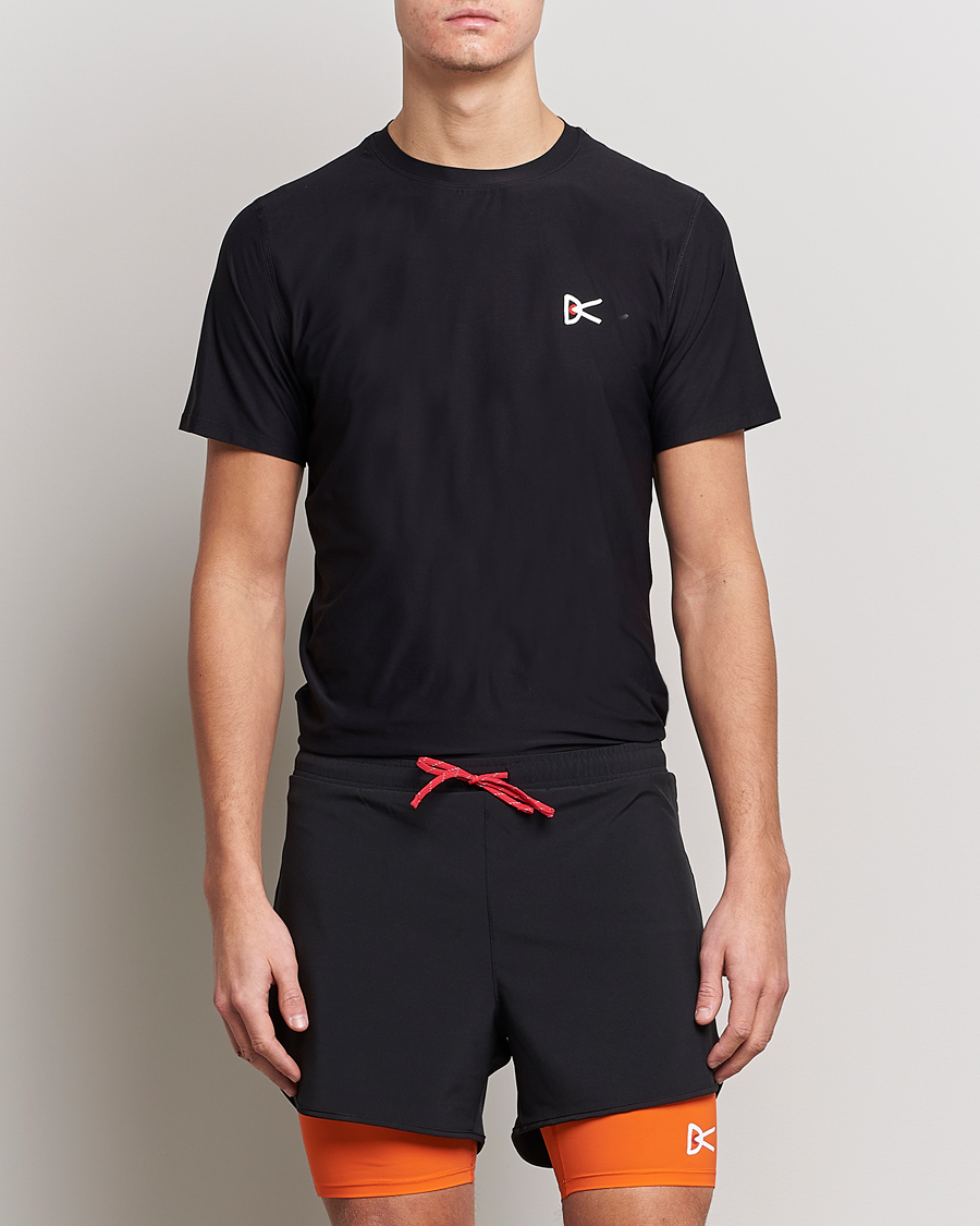 District Vision Aloe-Tech Short Sleeve T-Shirt Black