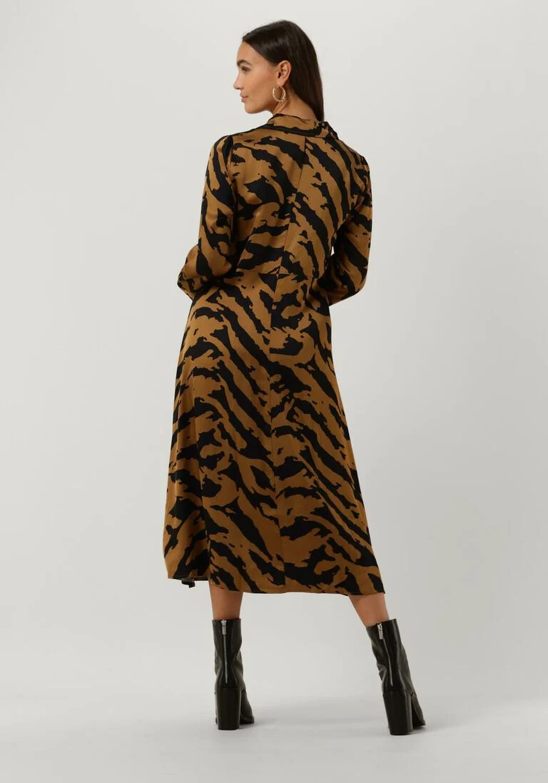 MY ESSENTIAL WARDROBE bruine my essential wardrobe midi jurk evemw long dress