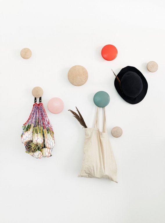 Muuto The Dots haak Ø9 oak
