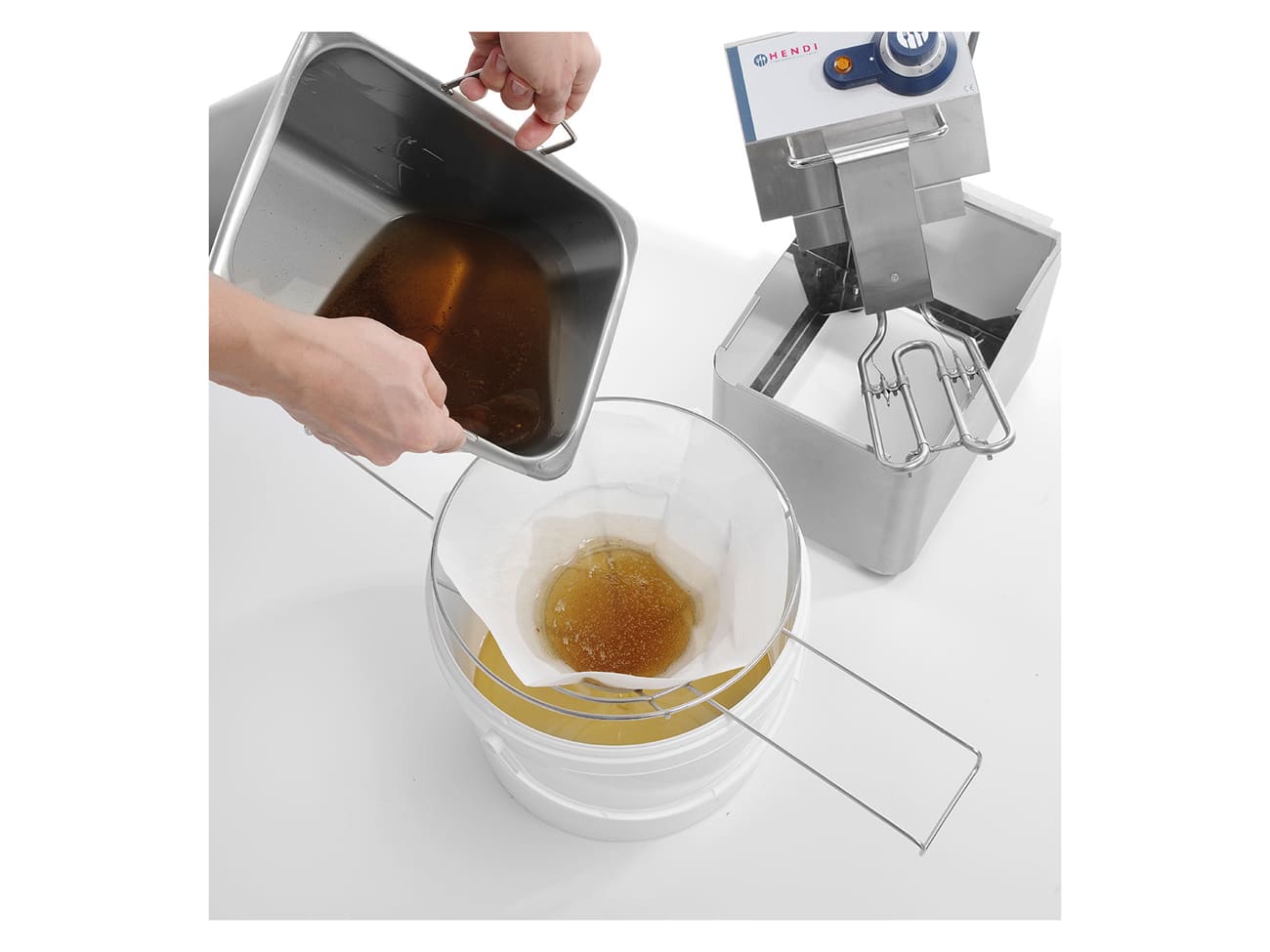 Support pour filtre à huile