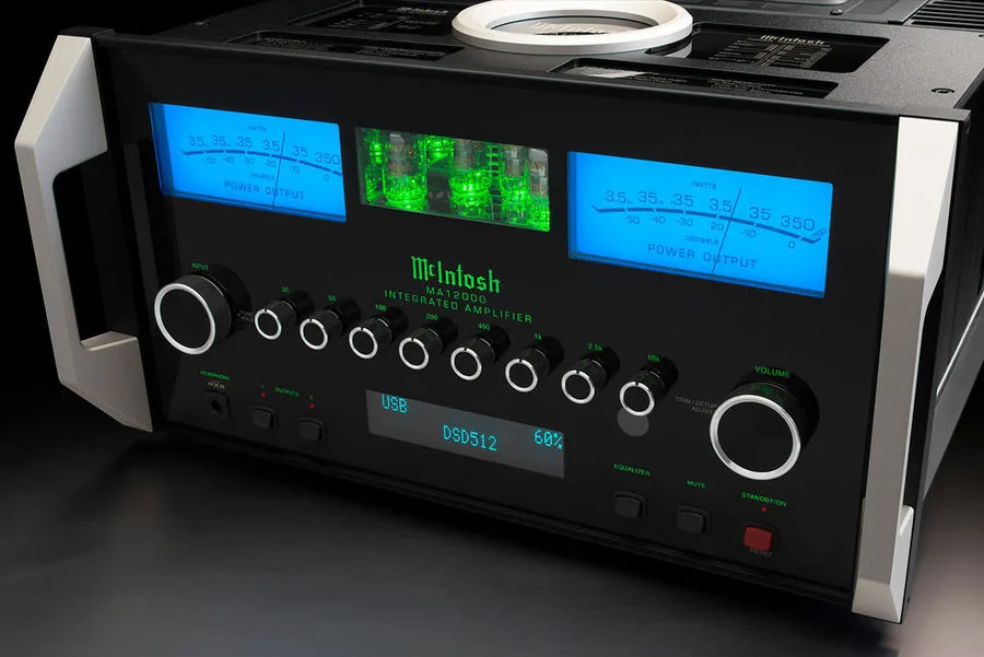 McIntosh MA12000 Amplis DAC