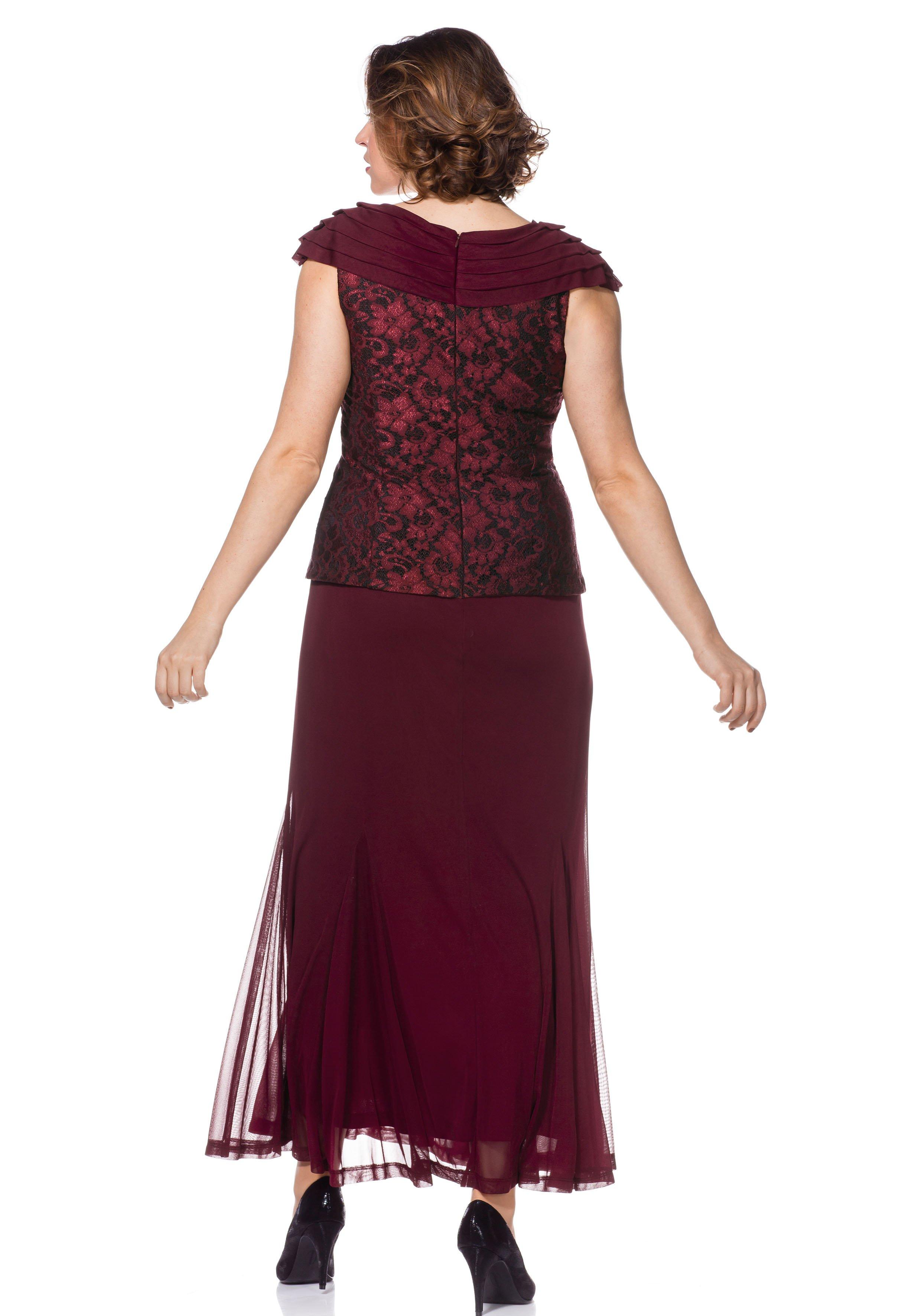 Abendkleid mit Godetfalten und Spitze