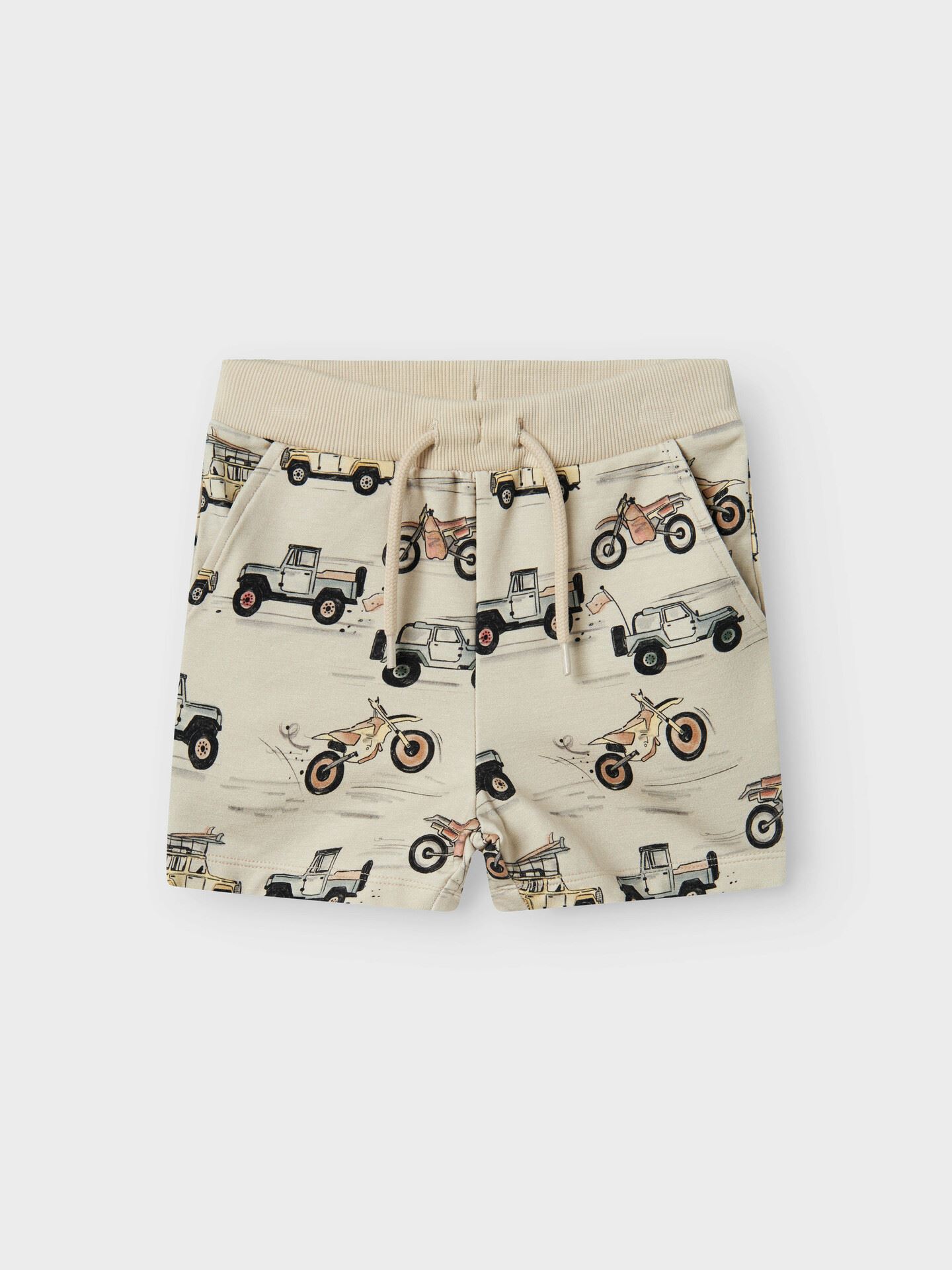 Hekar Shorts Unbrushed Box