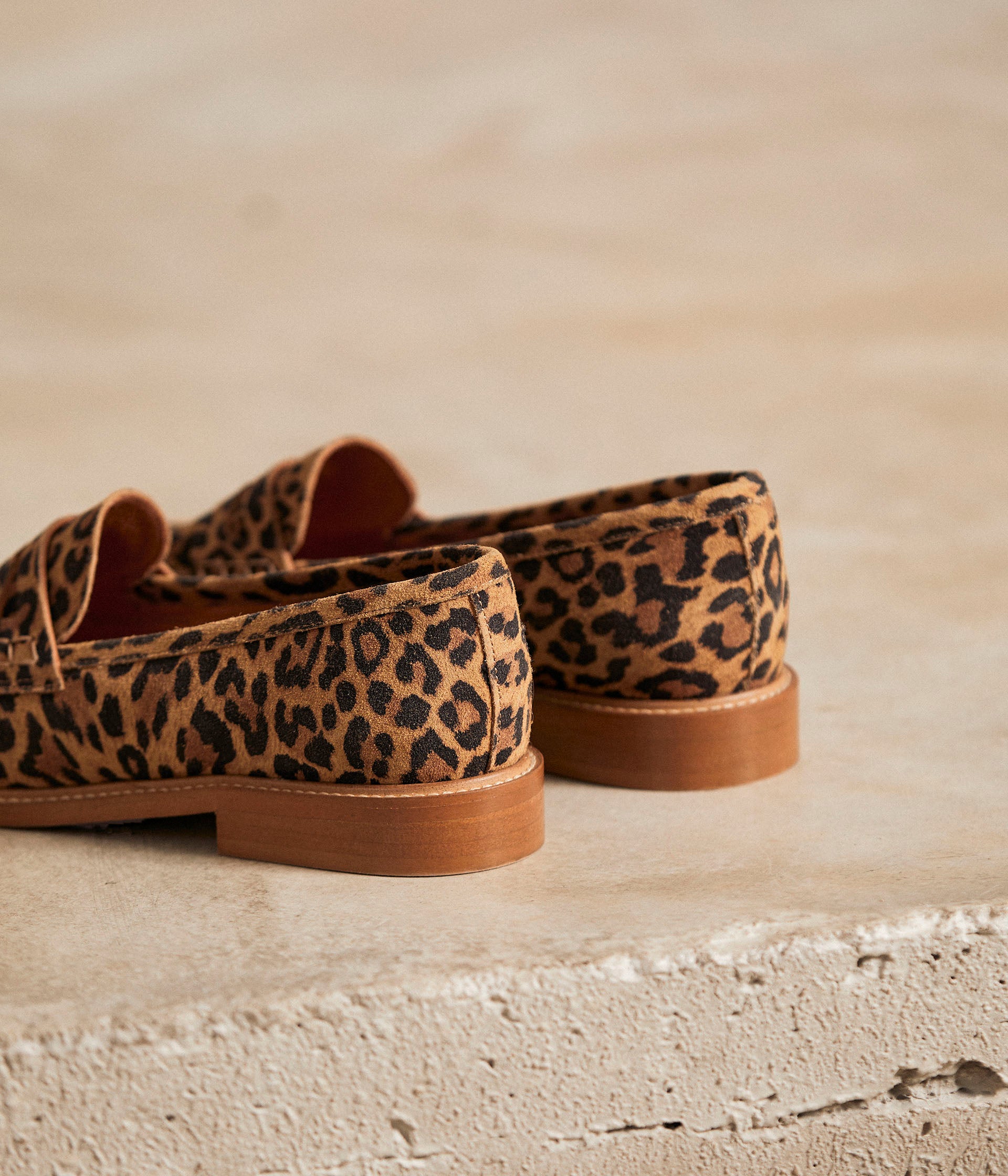 Mocassins motif léopard Angella