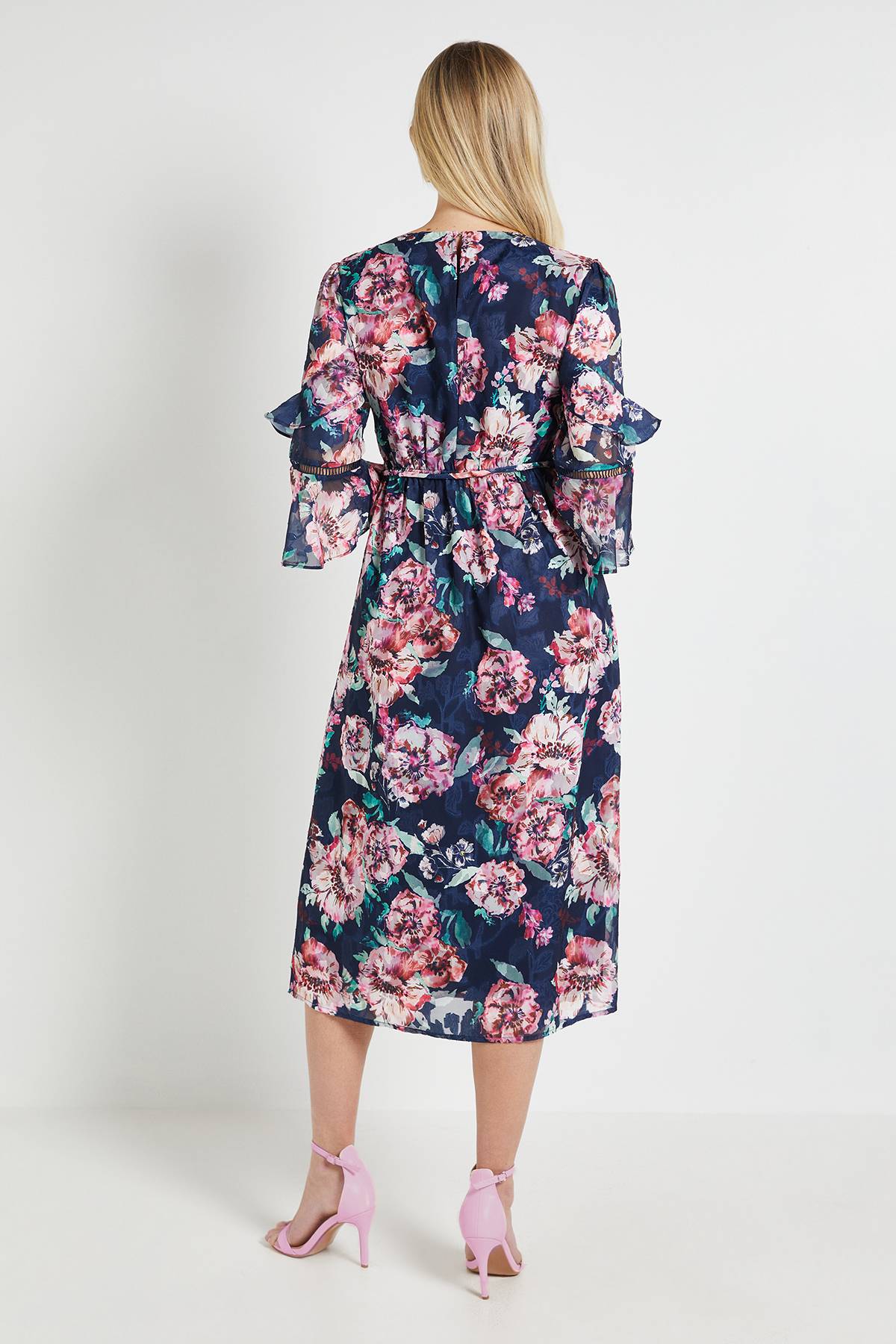Wallis Robe Midi À Volants Motif Floral Dévoré Petite Taille