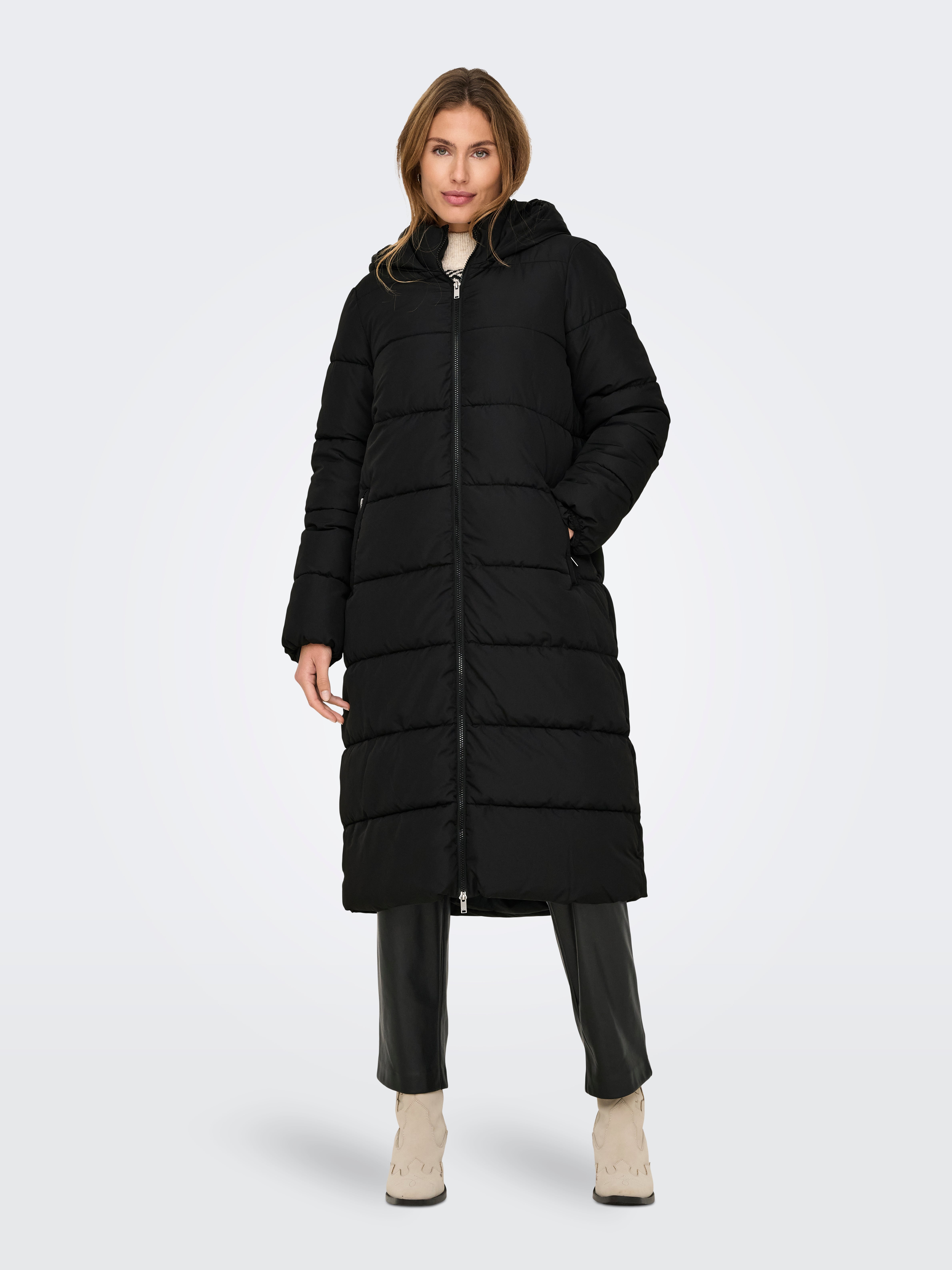 ONLLOTTI Daunenjacke Black