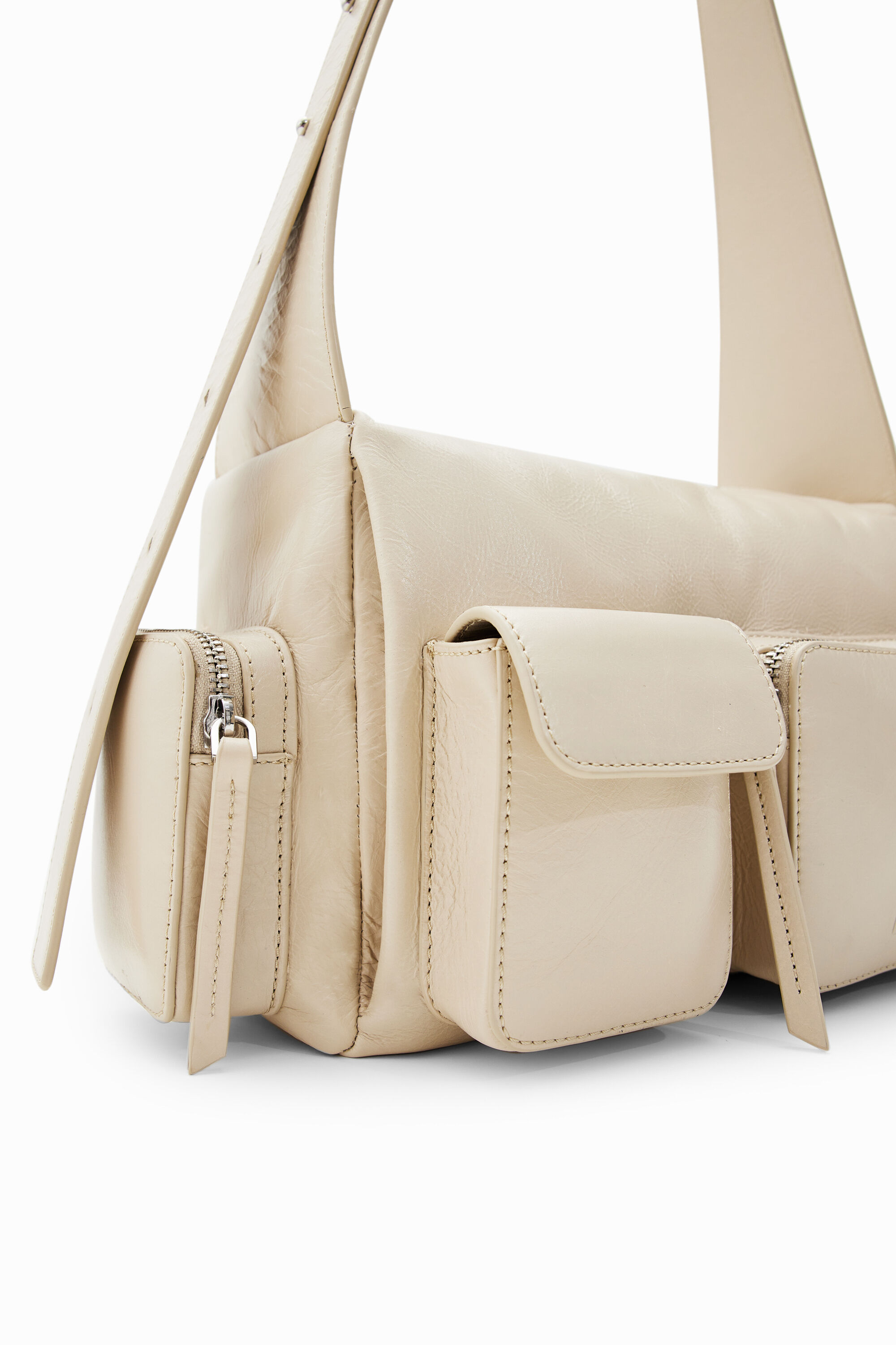 Bolso mediano piel bolsillos