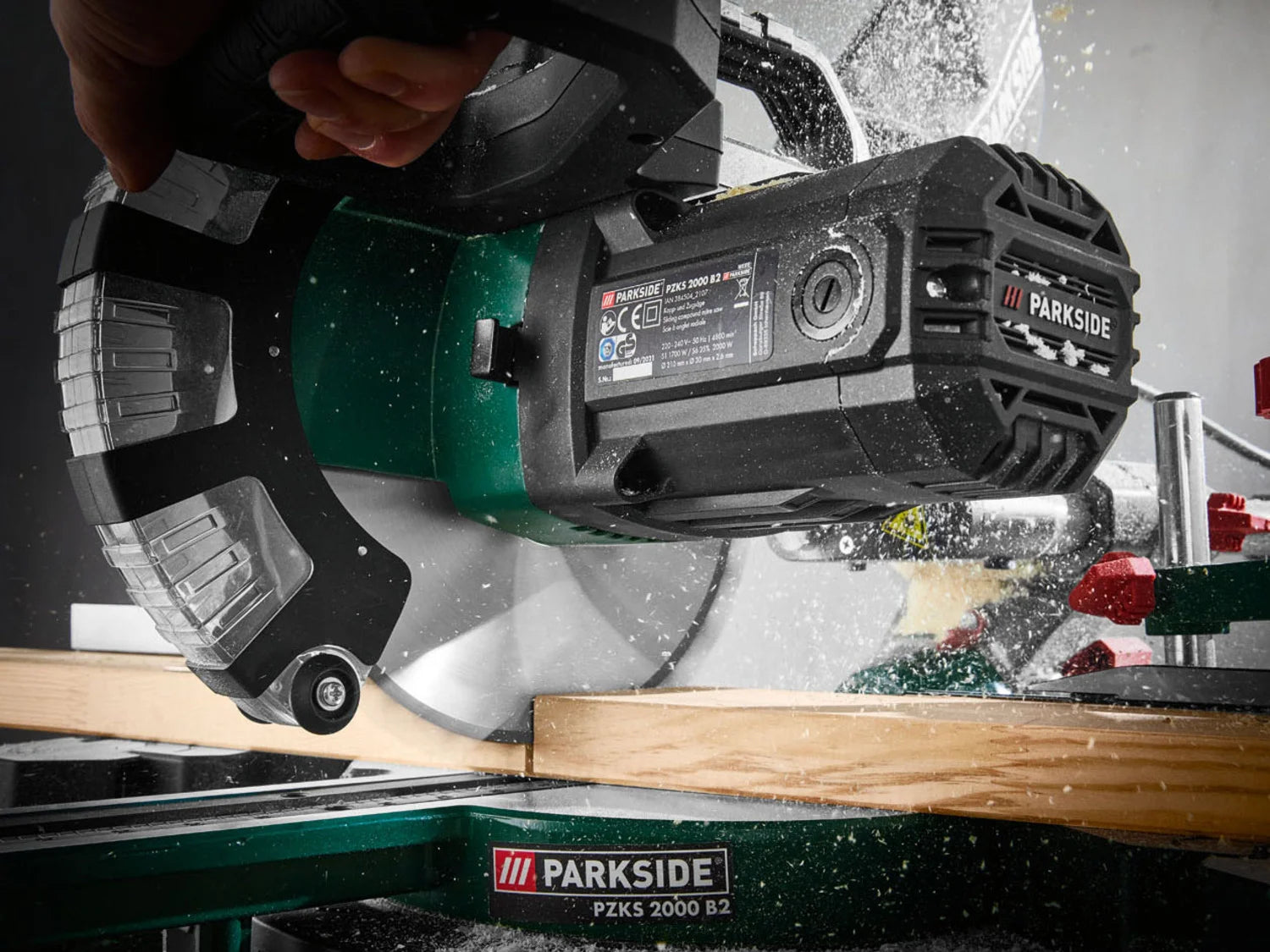 PARKSIDE&reg; chop and pull saw &raquo;PZKS 2000&laquo;, 2000 W