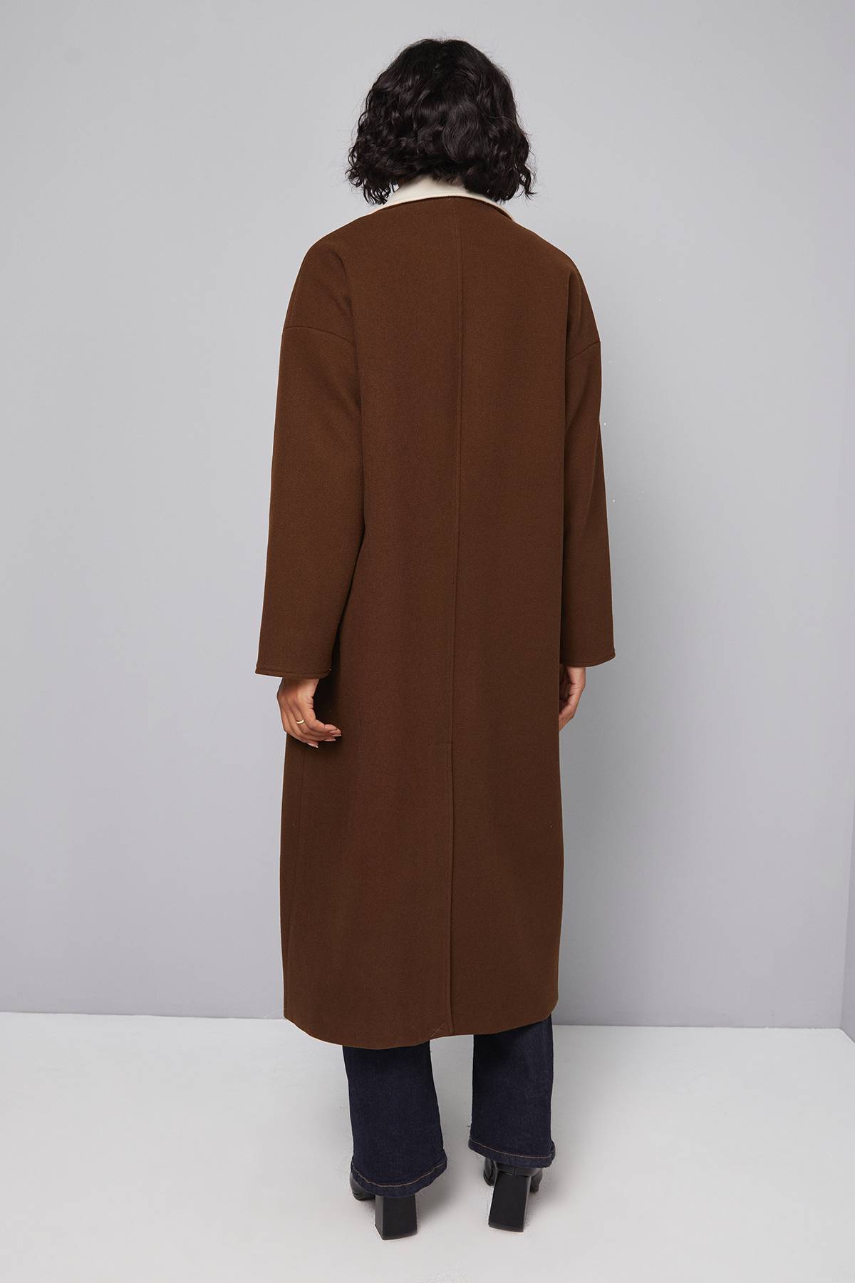 Wallis Manteau à Détail Écharpe Double Face