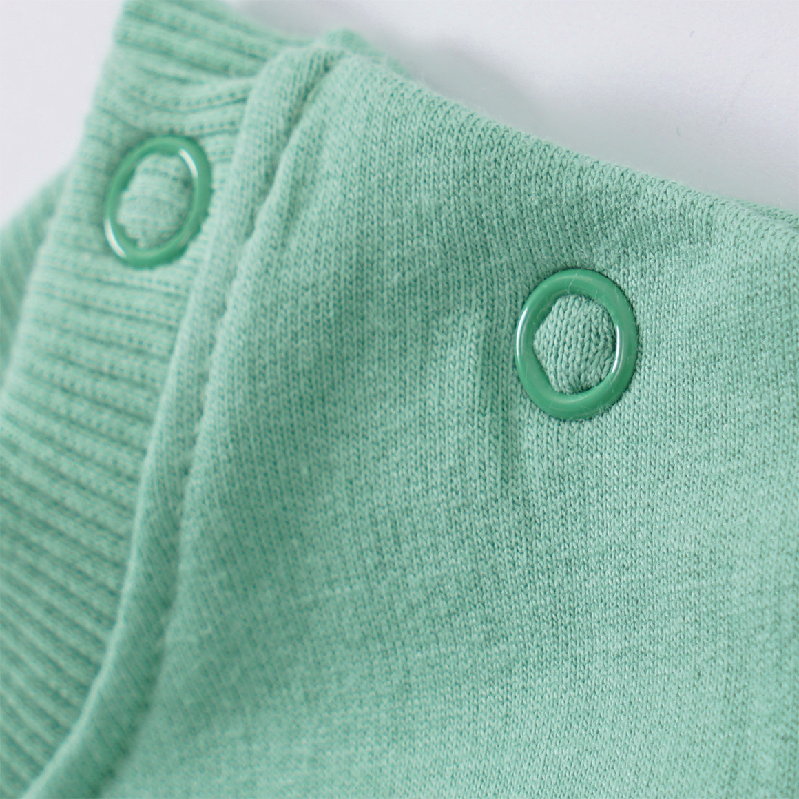 Topomini Baby Sweatshirt mit Radlader-Applikation grün
