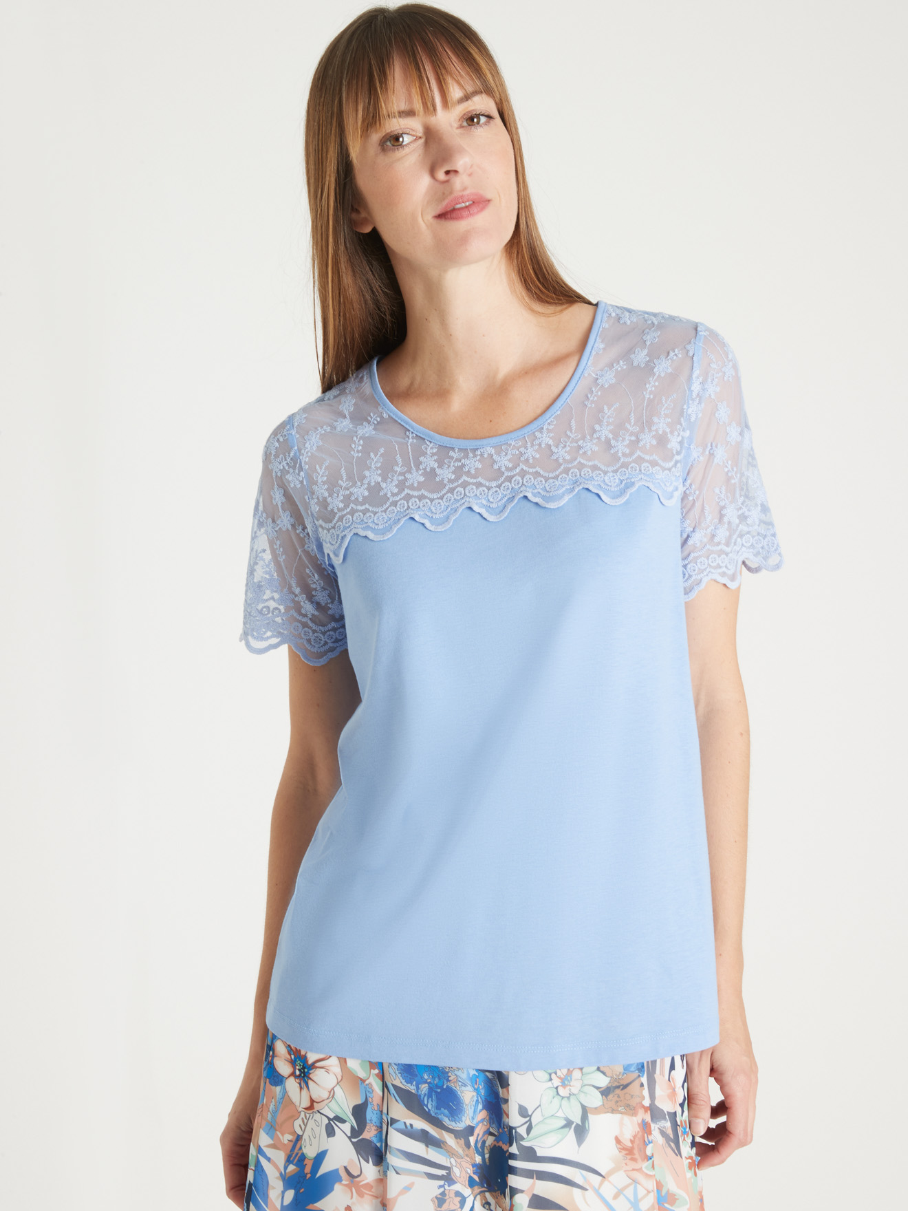 Tee-shirt raffiné, avec résille brodée
