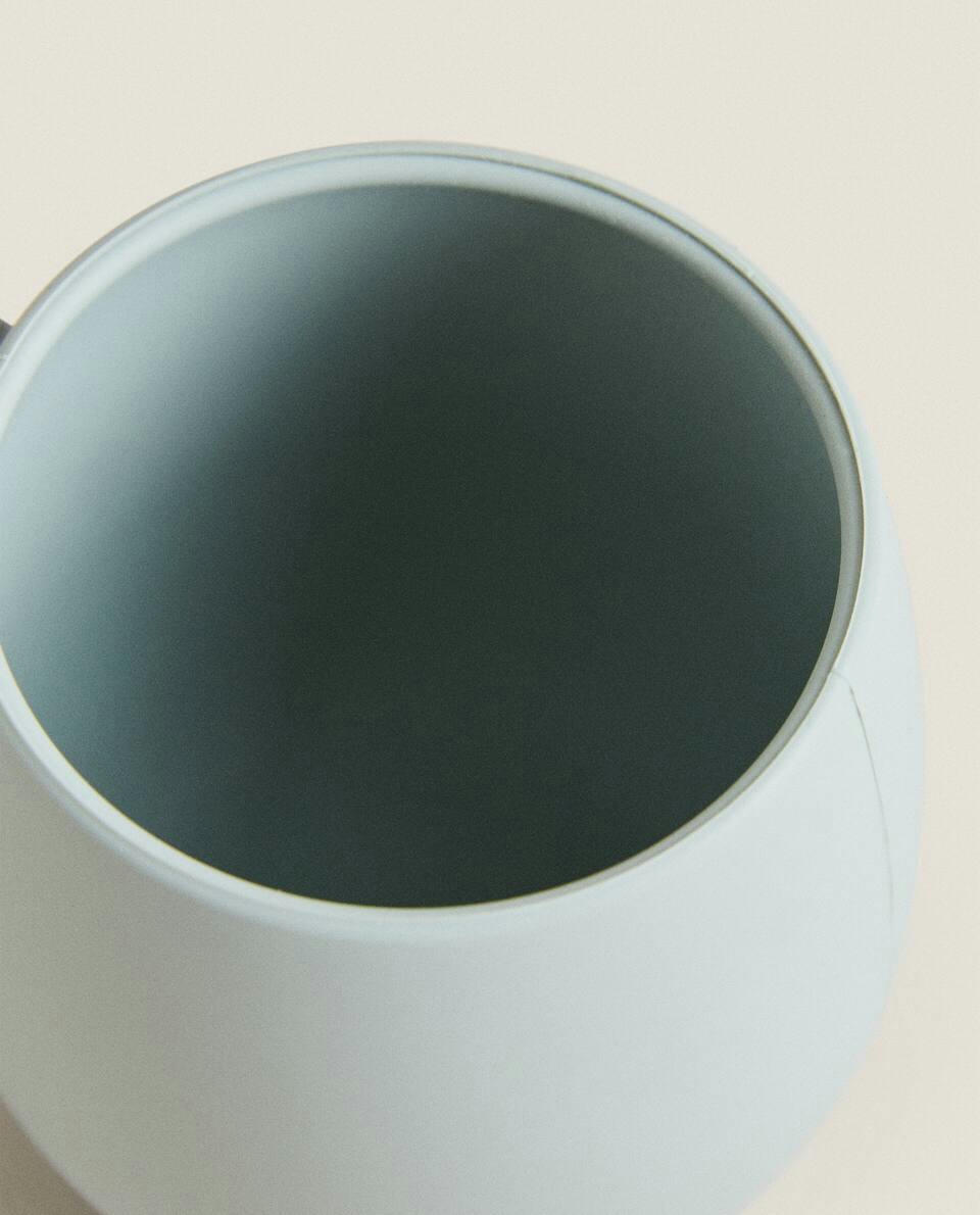 CANECA DE SILICONE EM FORMATO DE RATO