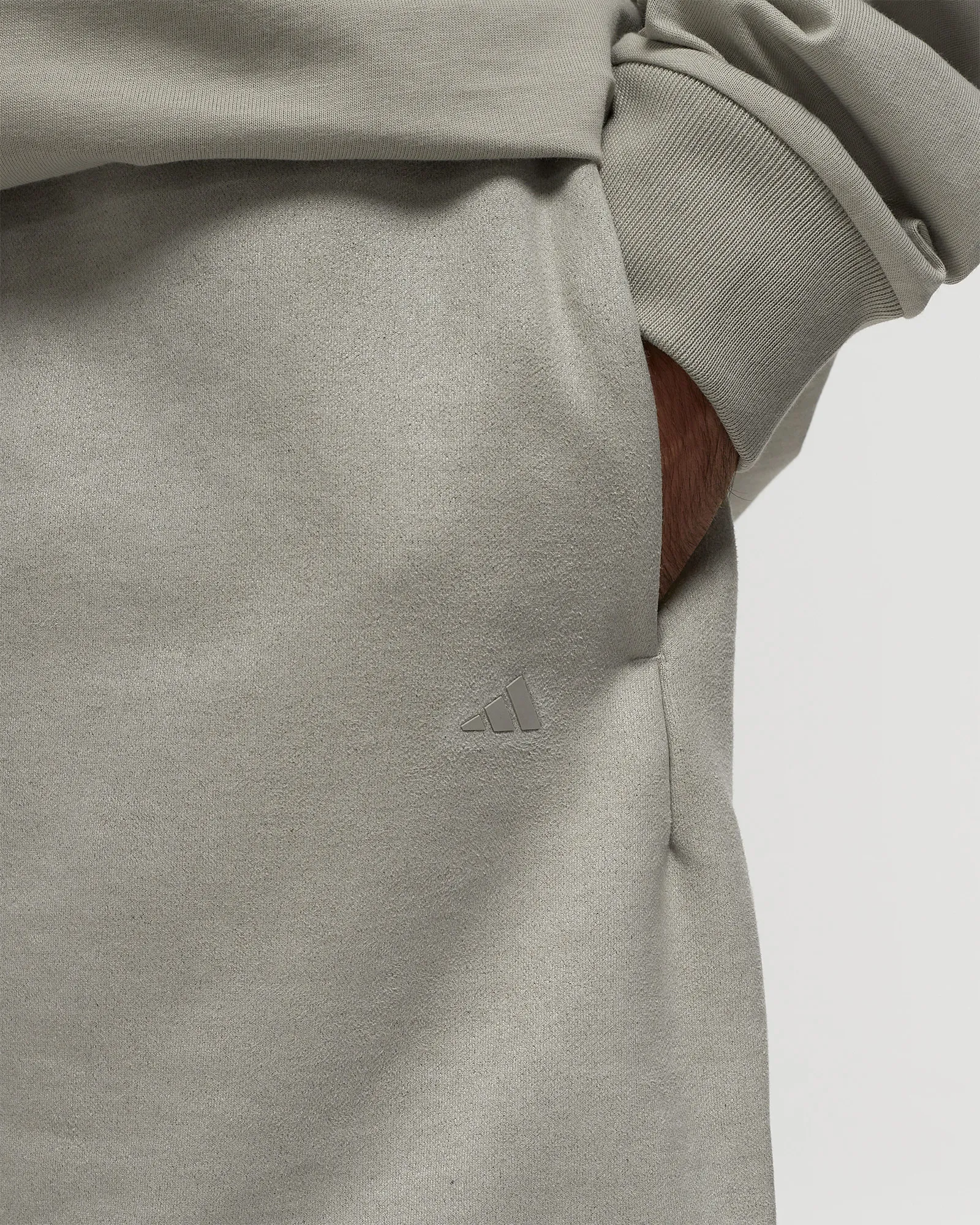Adidas BASKETBALL SUEDED SHORTS