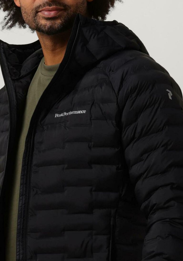 PEAK PERFORMANCE zwarte peak performance gewatteerde jas m argon light hood jacket
